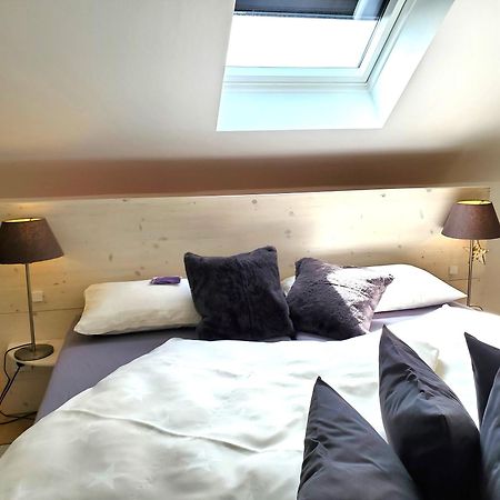 Apartment Chalet Am Schloss Kaltenberg Nahe Ammersee Geltendorf Zewnętrze zdjęcie