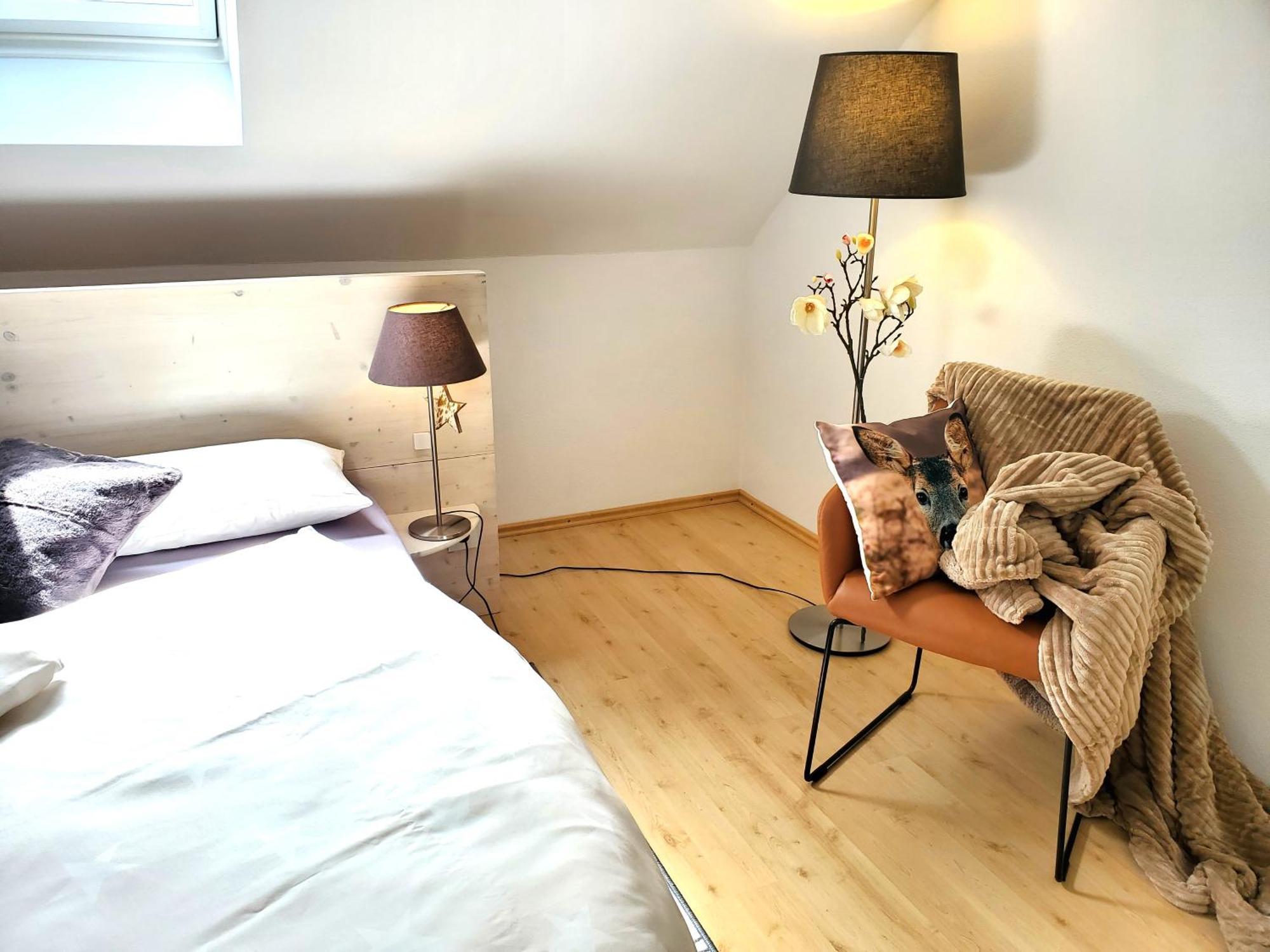 Apartment Chalet Am Schloss Kaltenberg Nahe Ammersee Geltendorf Zewnętrze zdjęcie